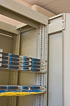 Шкаф комбинированный с органайзерами левый 19"+10" 45U 900х600х2200 мм ВОКС-Ф-9645Л-О ССД внешний вид 3